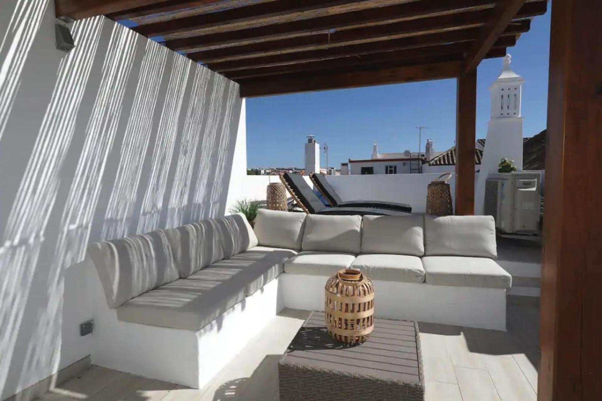 Bouganvilia House Tavira